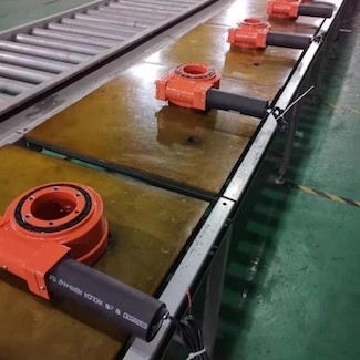 SE9 que gerencie carregando a movimentação vertical do gerencio dos elevadores automotivos da movimentação para o sistema de rastreio solar